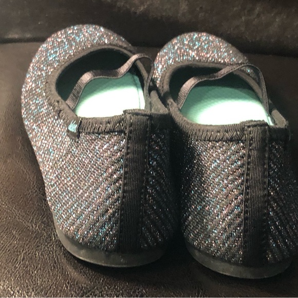 Skechers 302869L Women’s Cleo Round Princess Knit slip On Shoes Size 4 - Picture 8 of 11